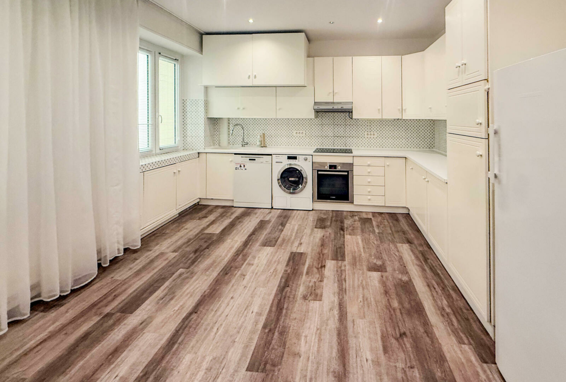 4-Zimmer-Wohnung mit Meer- und Stadtblick – Palais Saint James, Carré d'Or