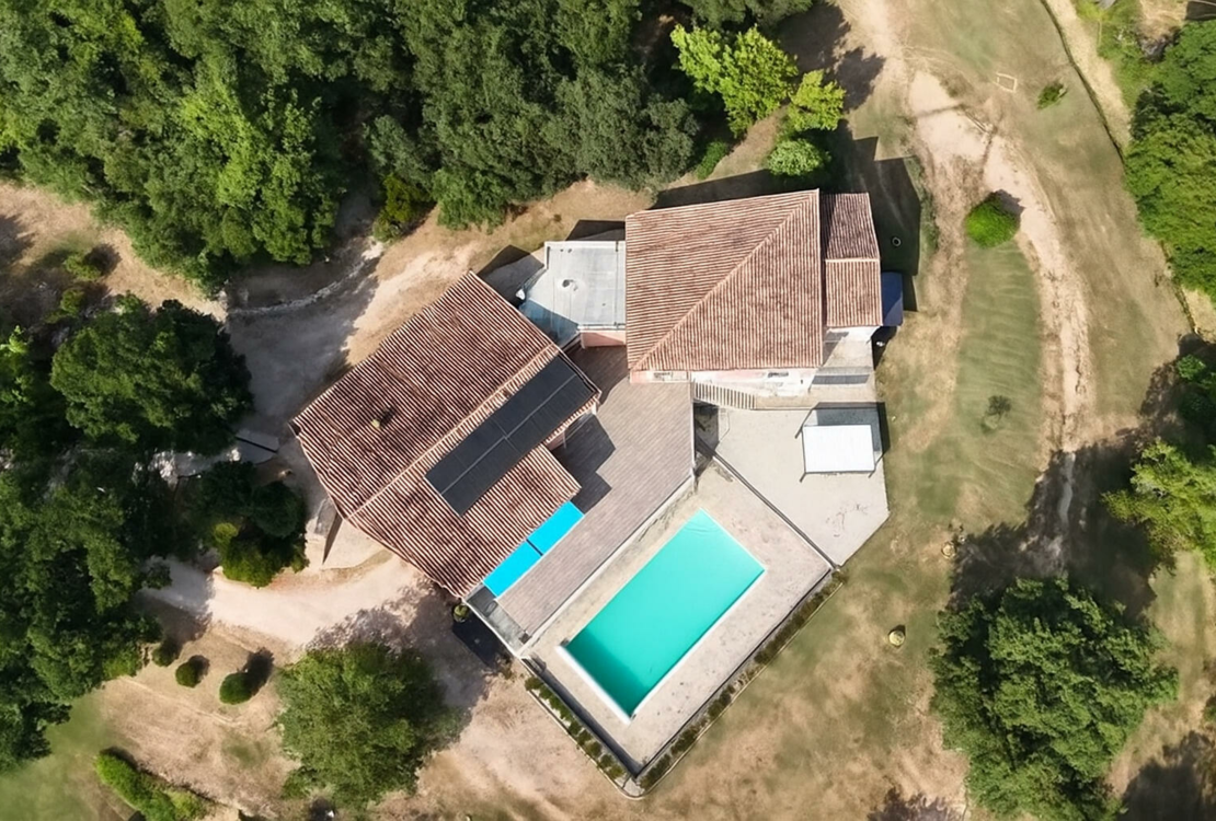 Châteauvert – Villa dell'architetto con spiagge private