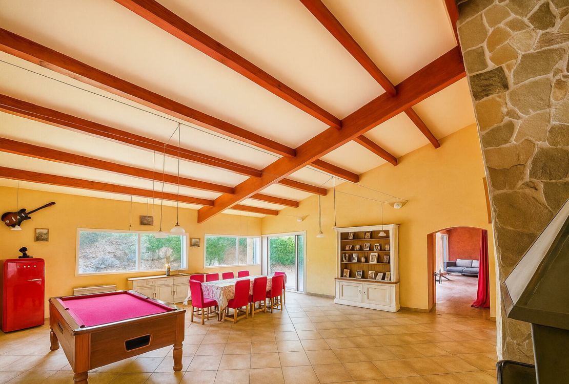 Châteauvert – Villa dell'architetto con spiagge private