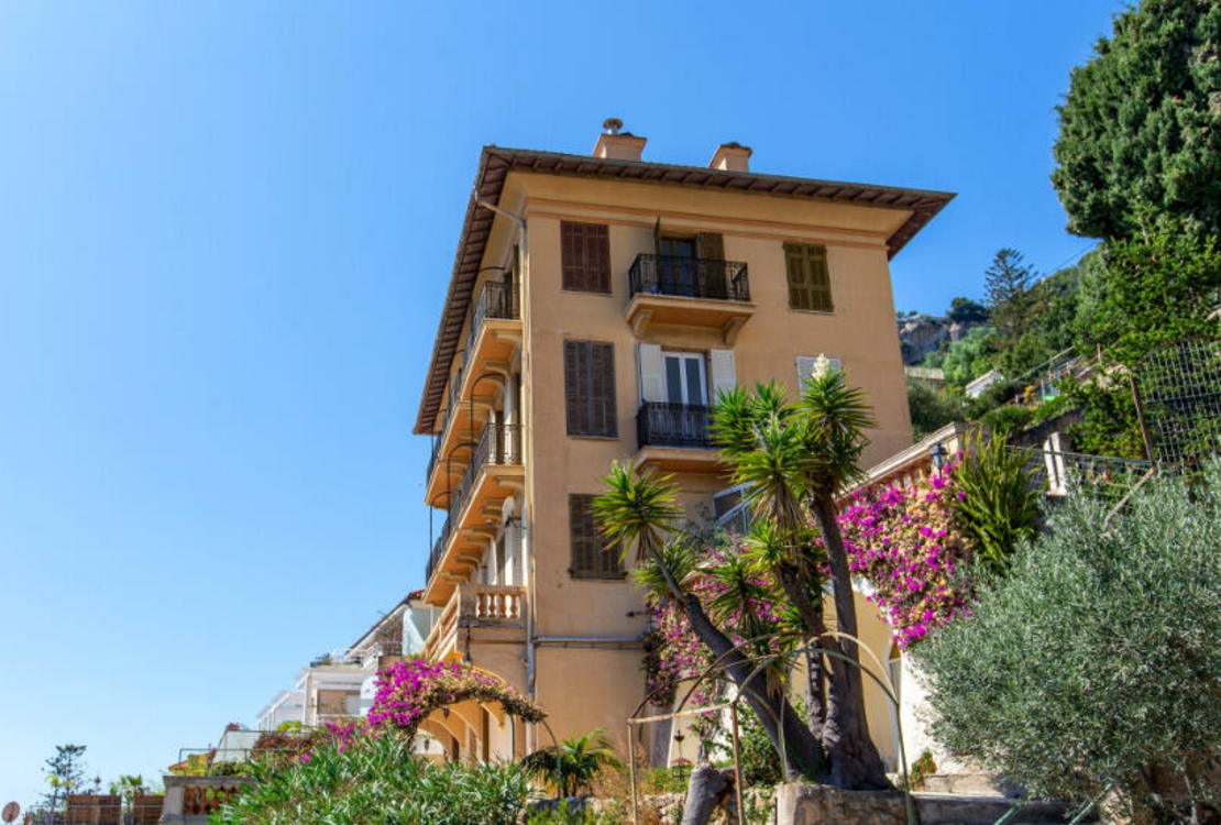 ROQUEBRUNE CAP MARTIN | VILLA ECCEZIONALE | VISTA PANORAMICA SUL MARE