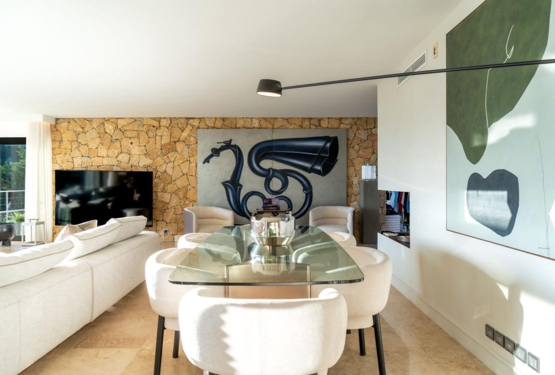 Incredible villa Eez sea view in private domain