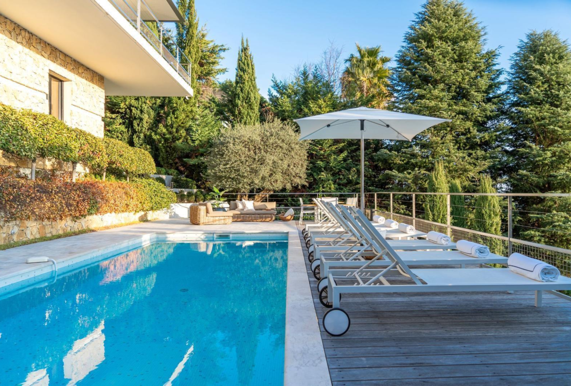 Incredible villa Eez sea view in private domain