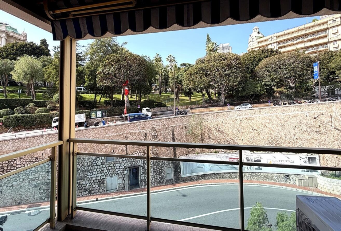 Carré d’Or – Appartement avec terrasse et vue sur le circuit du Grand Prix