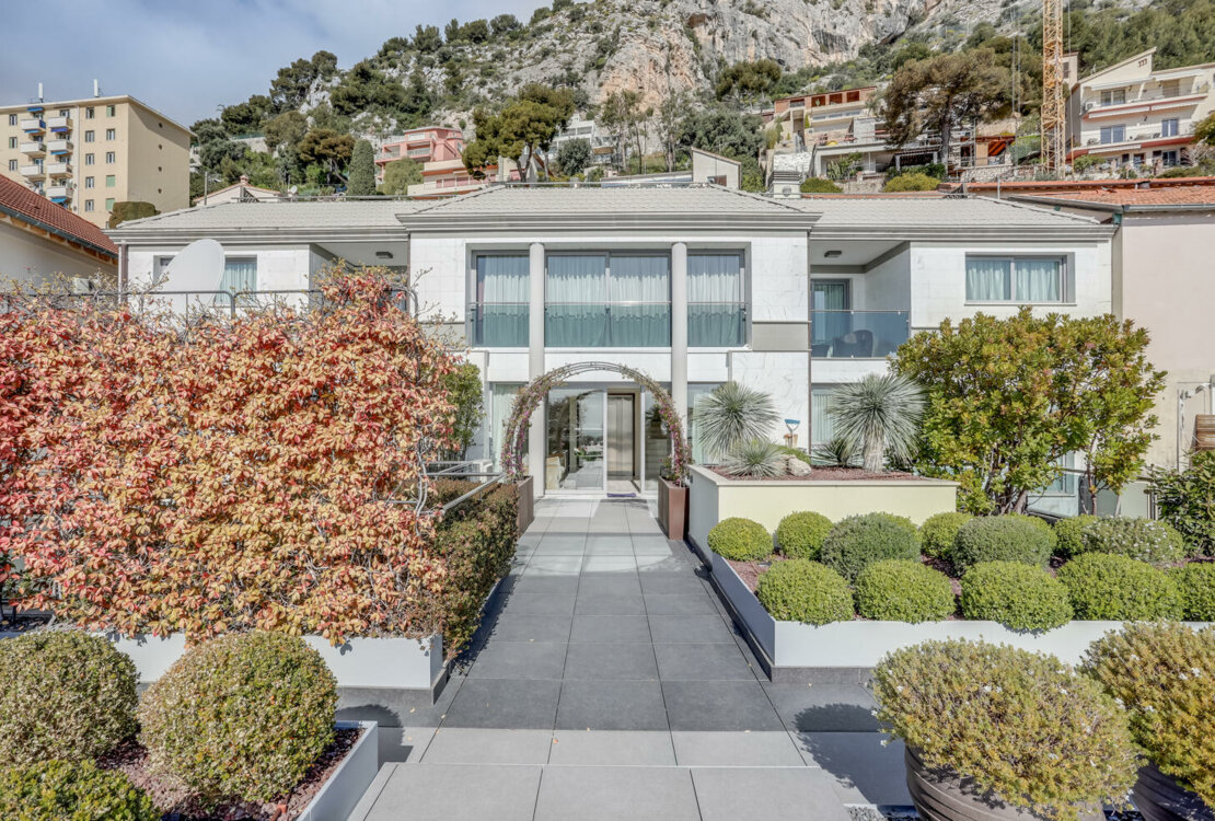 ROQUEBRUNE | SAINT ROMAN | PENTHOUSE