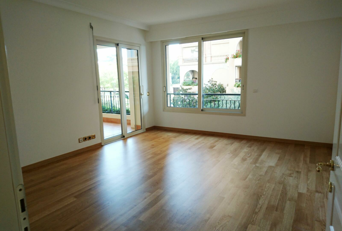 FONTVIEILLE | MEMMO CENTER| 2 PIECES