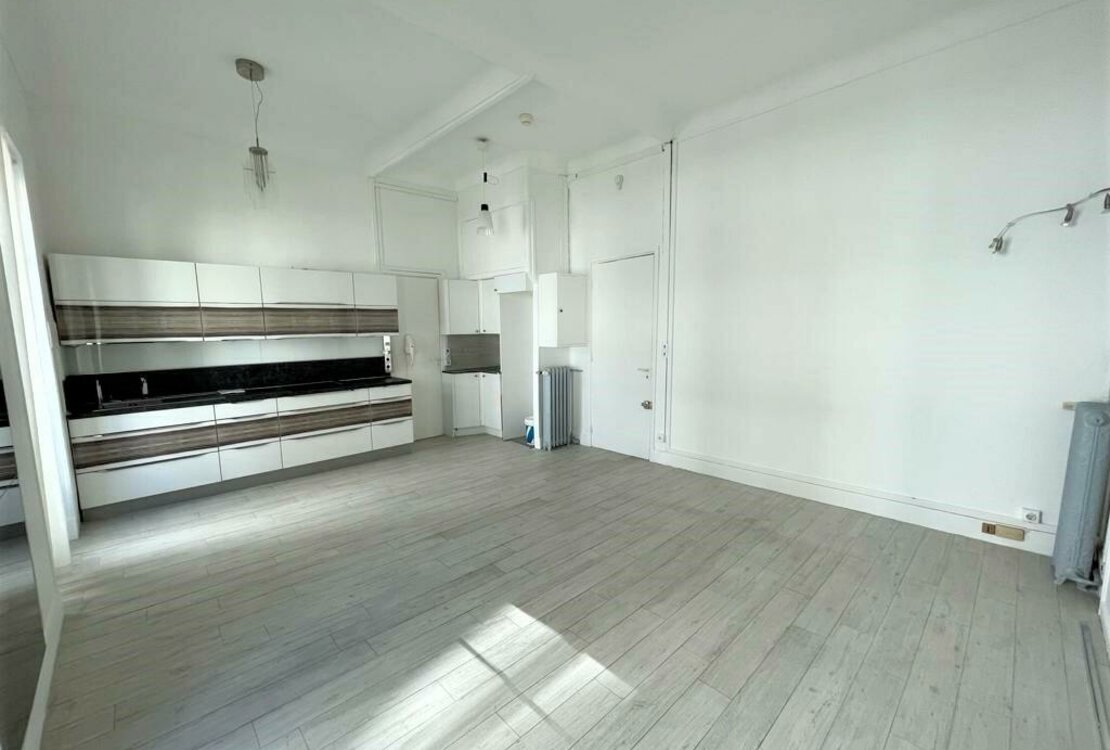 ЗОЛОТАЯ ПЛИТКА | ДВОРЕЦ ЛА ЛА СКАЛА | 2 КОМНАТЫ