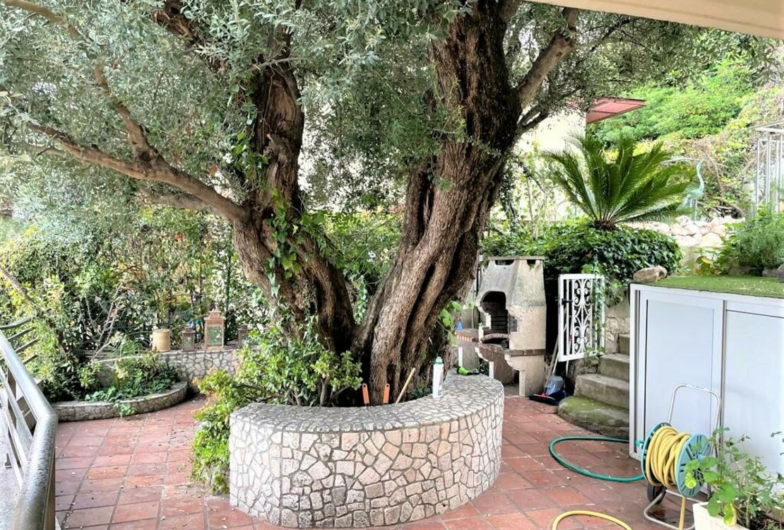 ROQUEBRUNE CAP MARTIN | SEA VIEW| 4 ROOMS WITH TERRACE, GARDEN AND PRIVATE POOL