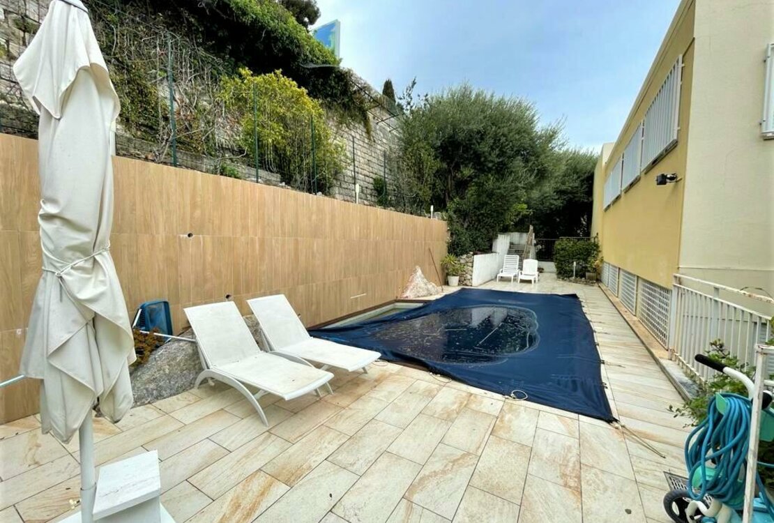 ROQUEBRUNE CAP MARTIN | SEA VIEW| 4 ROOMS WITH TERRACE, GARDEN AND PRIVATE POOL
