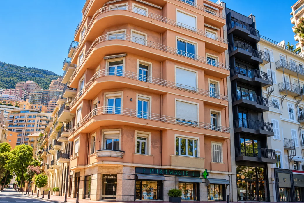 Façade de Hirondelle, 15 rue Princesse Antoinette, Monaco