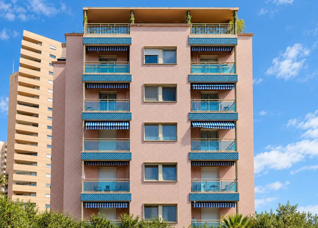 Façade de Le Sardanapale, 2 avenue Princesse Grace, Monaco