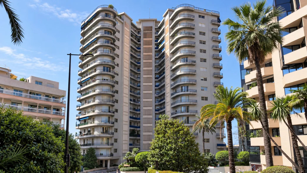 Façade de Le Schuylkill, 19 boulevard de Suisse, Monaco