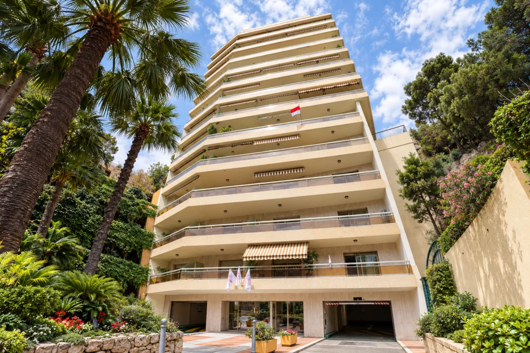Фасад здания Les Ligures, 2 rue Honoré Labande, Монако